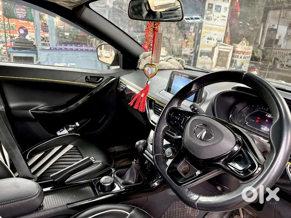 Tata Nexon 1.2 Dark 2023 Edition