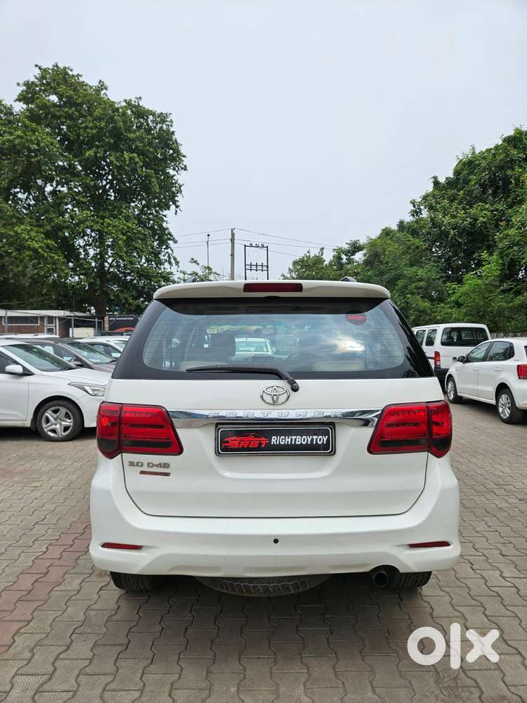 Toyota Fortuner 3.0 4x2 Automatic, 2014, Diesel