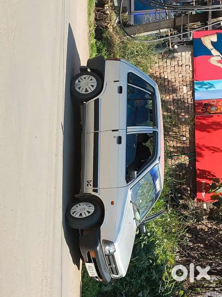 A super look new look car - Cars in Chak Habib, Gho Manhasan - 1838424279
