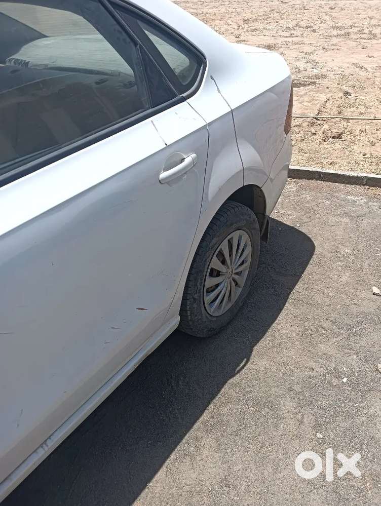 Skoda Rapid Ambition 1.6 Tdi Mt (diesel)