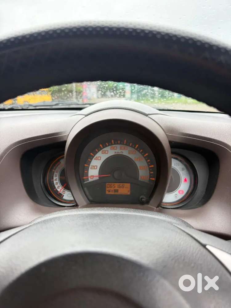 Honda Brio Mt Petrol 2013