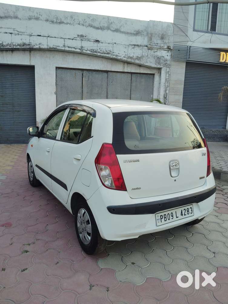 Hyundai I10 Magna Automatic, 2010, Petrol