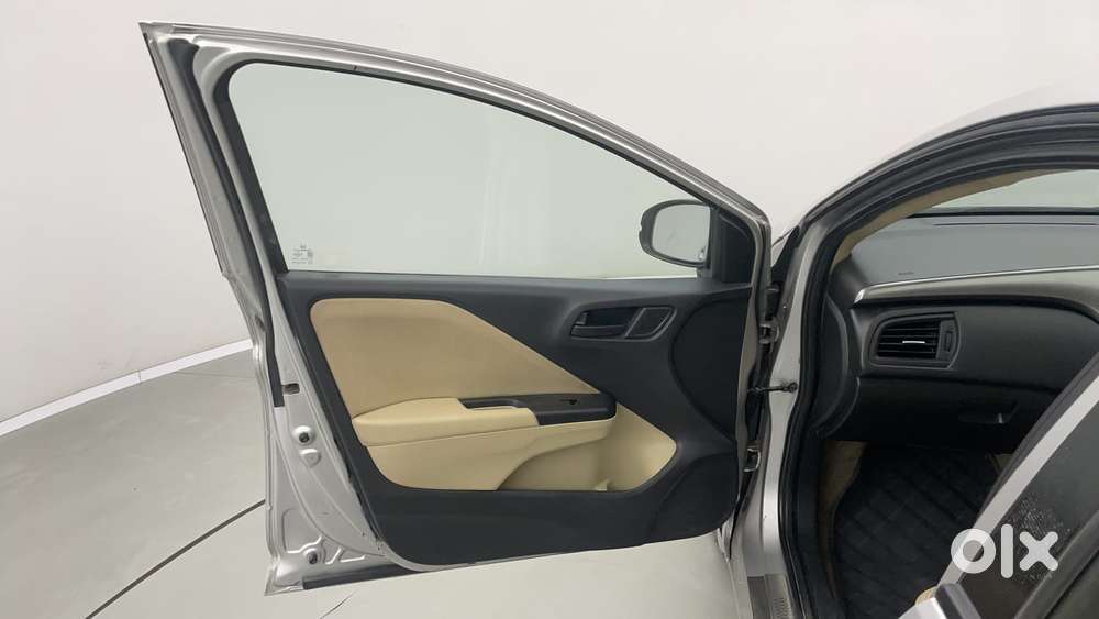 Honda City I-vtec Sv, 2014, Petrol