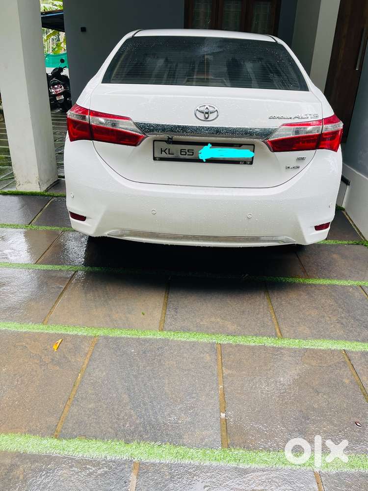 Toyota Corolla Altis 2014