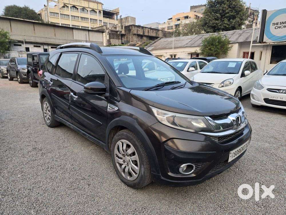 Honda Br-v I-vtec V Cvt, 2017, Petrol