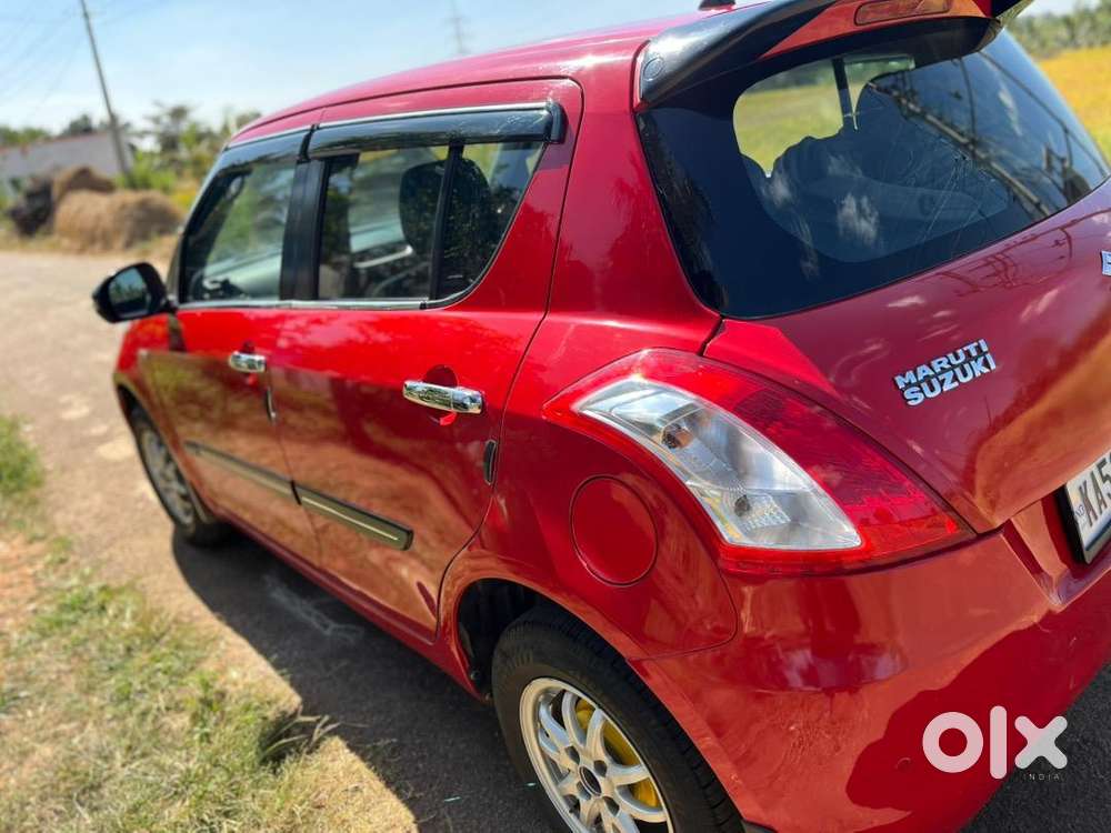 Maruti Suzuki Swift 2015 Diesel 99500 Km Driven