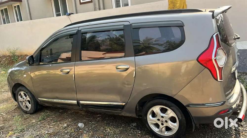 Renault Lodgy 2015 Diesel 170000 Km Driven