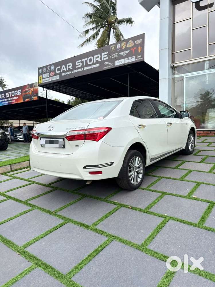 Toyota Corolla Altis 1.8 Vl, 2014, Petrol