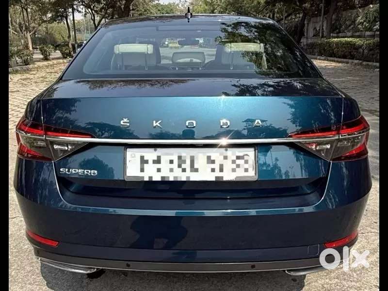 Skoda Superb 2.0 L&k Tsi At, 2022, Petrol