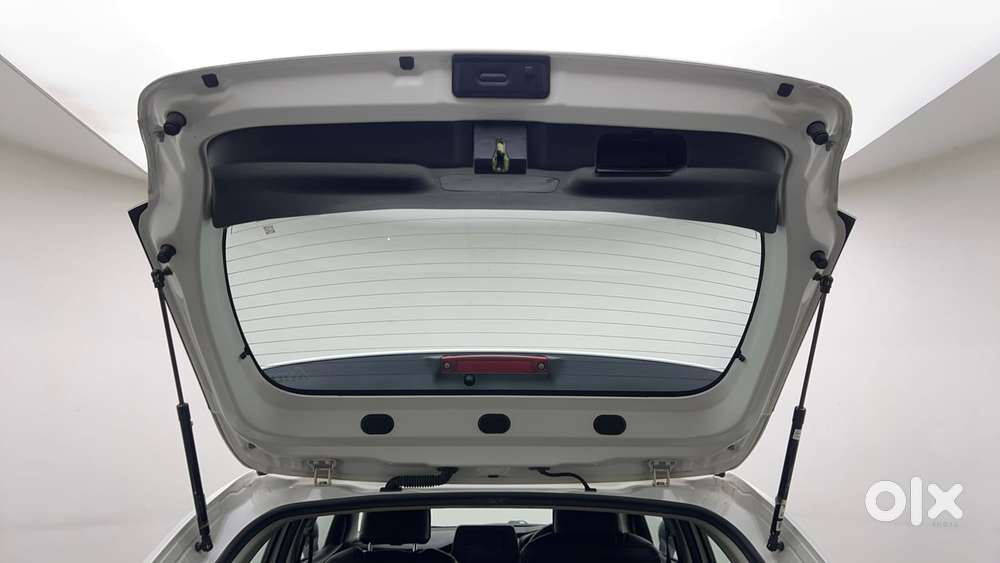 Maruti Suzuki Baleno Zeta, 2023, Petrol