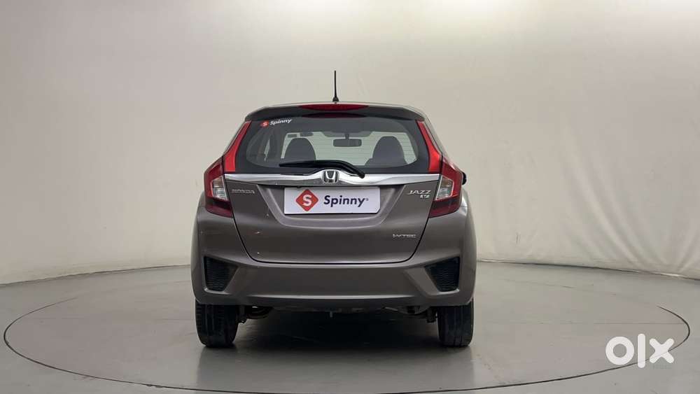 Honda Jazz [2020-2023] 1.2 V I-vtec Mt, 2015, Petrol