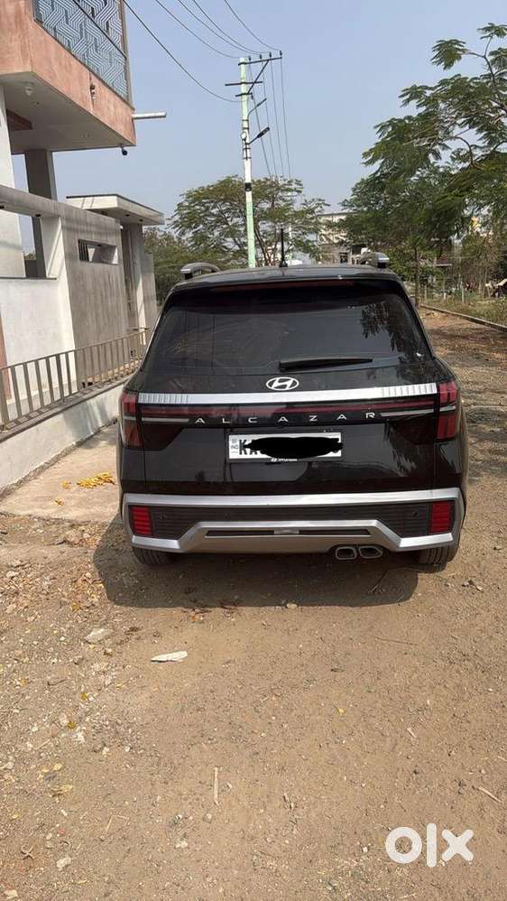 Hyundai Alcazar 2025 Diesel Well Maintained