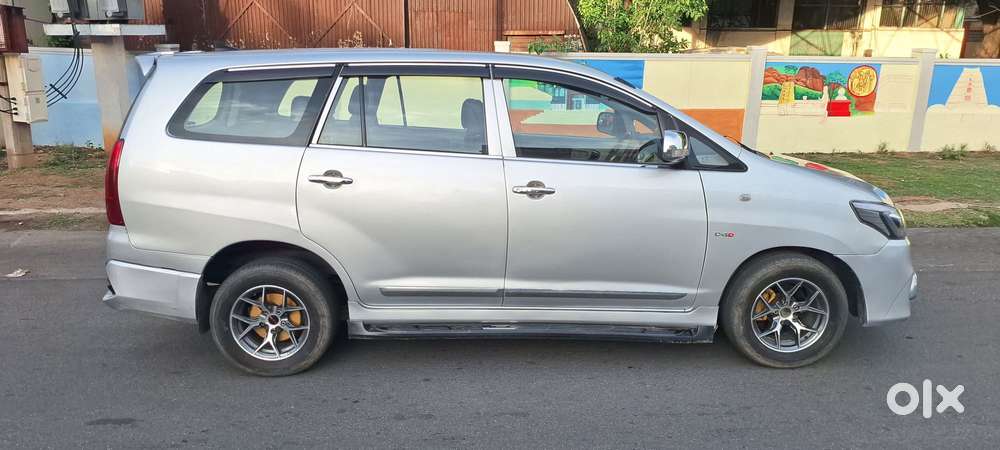 Toyota Innova 2.5 G (diesel) 7 Seater, 2014, Diesel