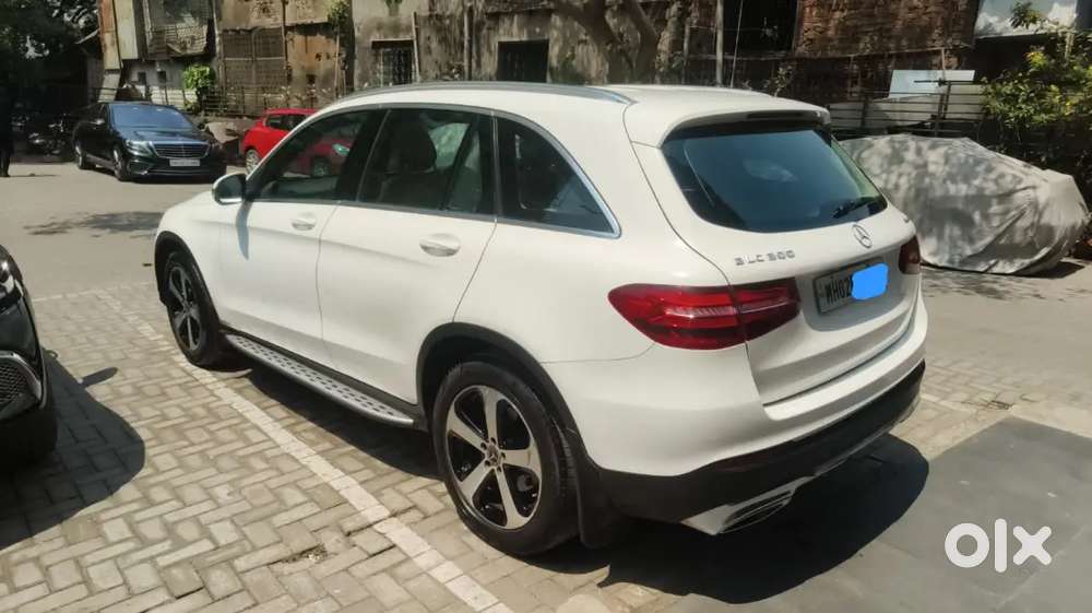 Mercedes-benz Glc 2018 Petrol Well Maintained