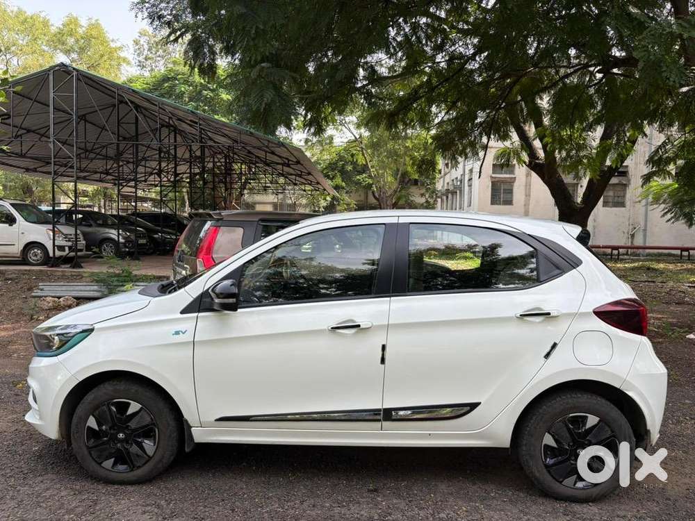 Tata Tiago Ev 2024 Electric 27195 Km Driven