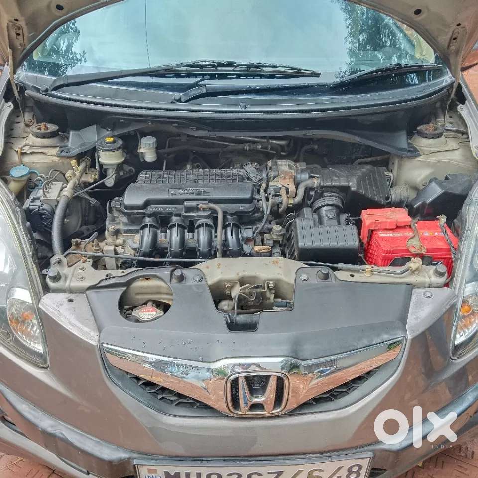 Honda Brio Vx Mt, 2013, Petrol
