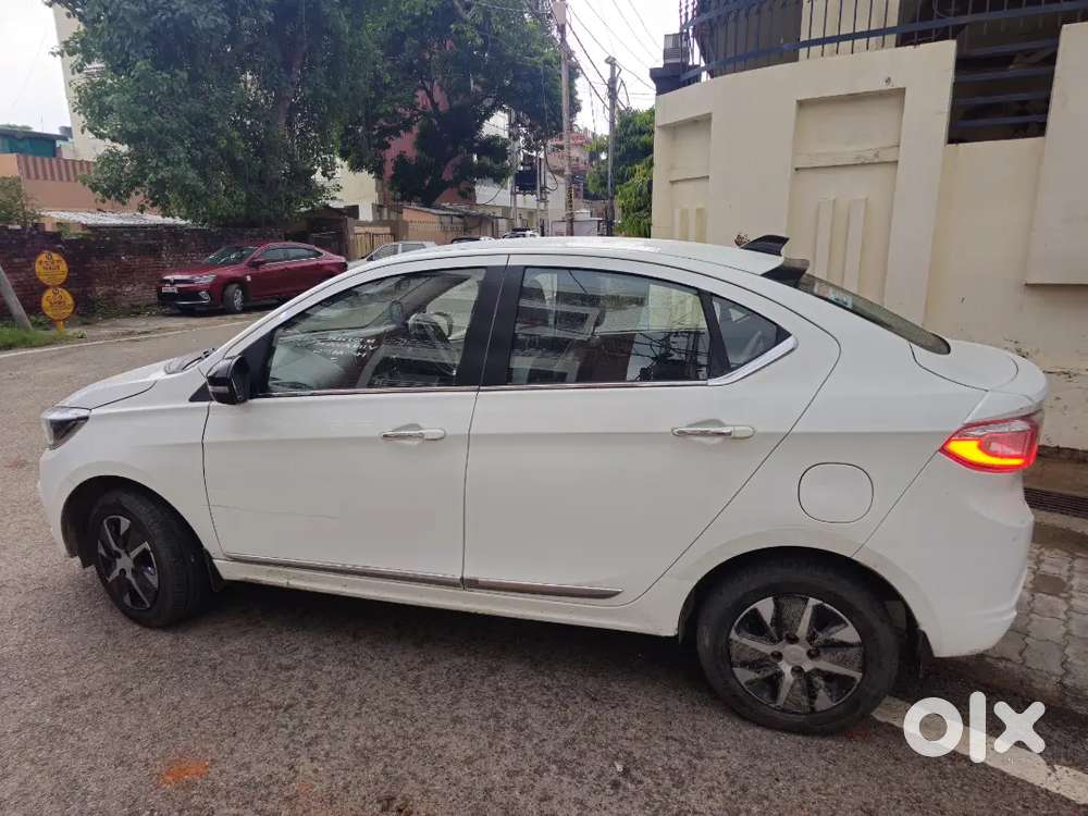 Tata Tigor Xza Plus October 2025 Cng