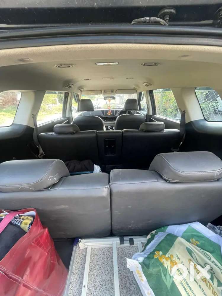 Kia Carens Automatic.. Perfect Condition With Both Keys