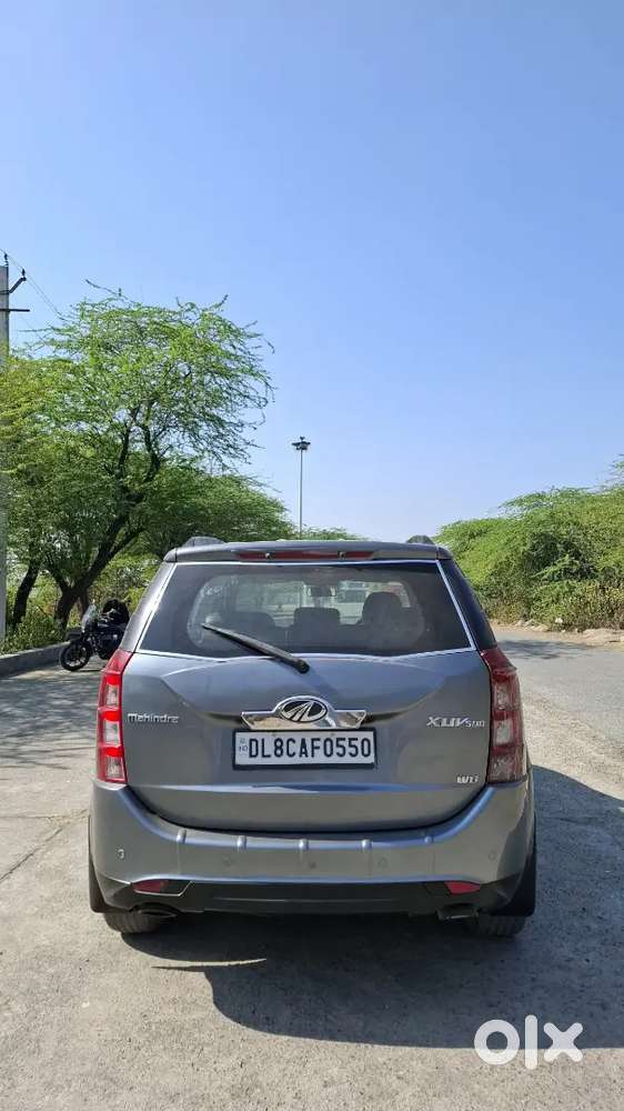 Mahindra Xuv W8 2014