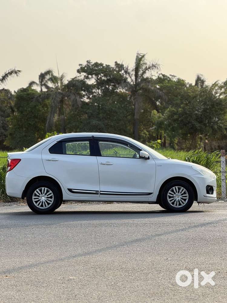 Maruti Suzuki Swift Dzire 2015-2017 Vdi Abs, 2017, Diesel