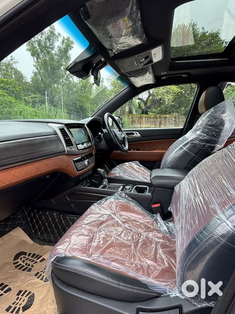 Mahindra Alturas G4 4wd At, 2020, Diesel