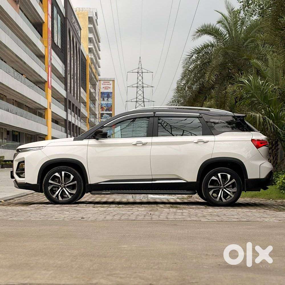 Mg Hector Plus Sharp Pro 1.5 Turbo Petrol Cvt 7 Str, 2024, Petrol