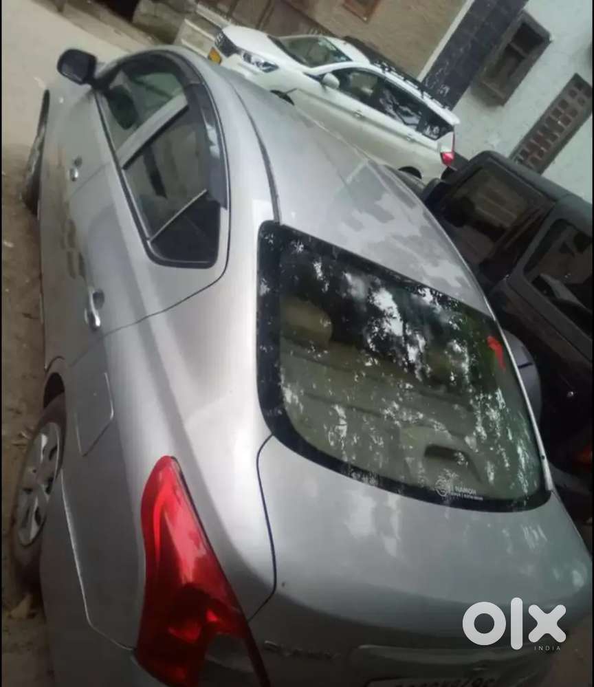 Nissan Sunny 2012 Petrol Manual