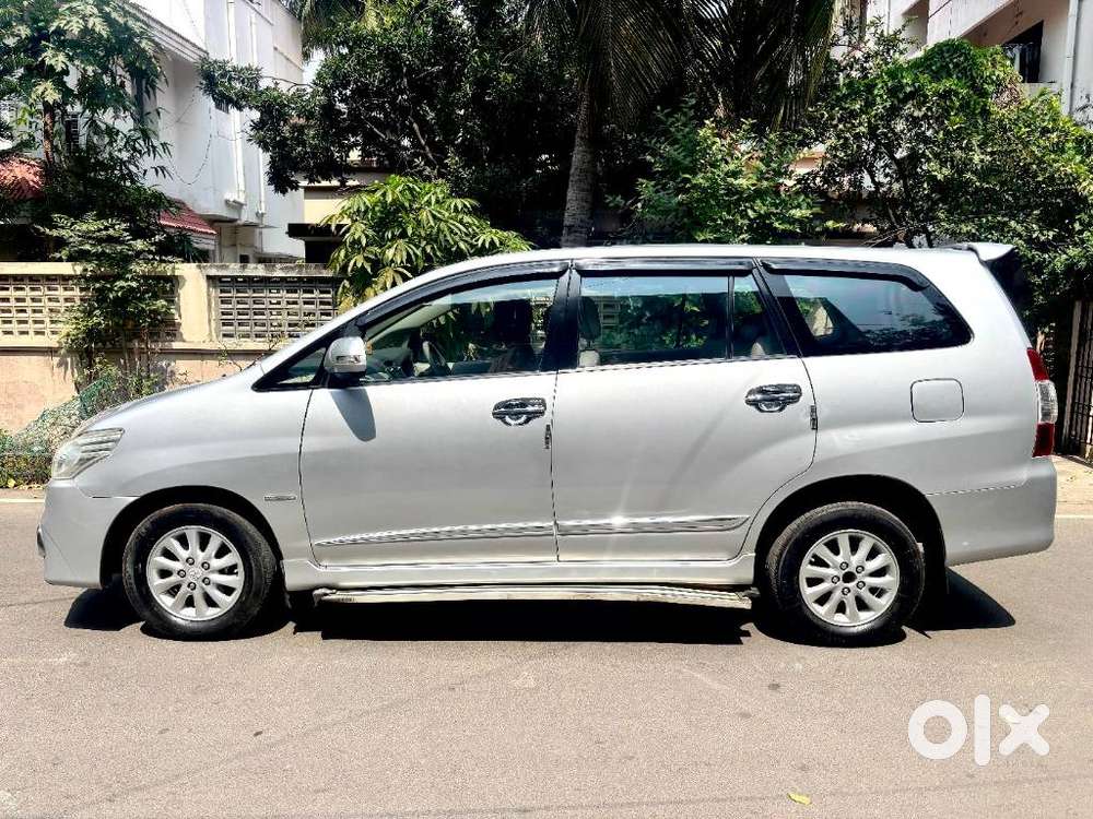 Toyota Innova 2.5 V 8 Str, 2014, Diesel