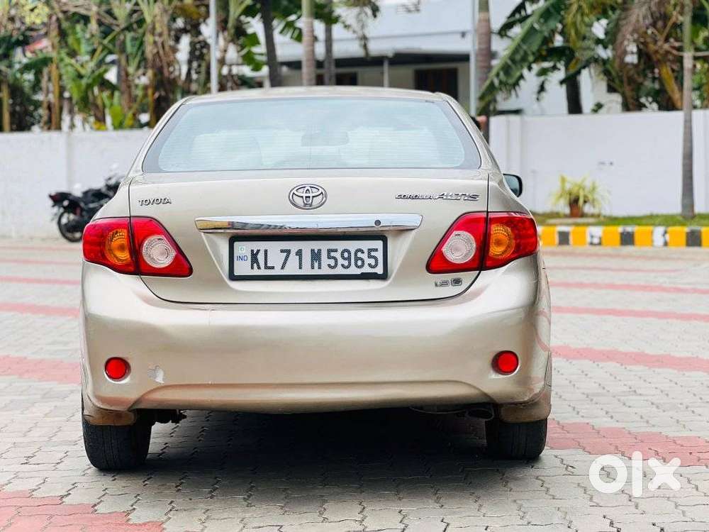 Toyota Corolla H3 1.8g, 2010, Petrol