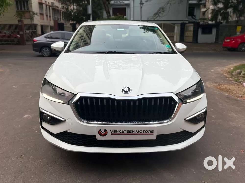 Skoda Slavia Ambition 1.0l Tsi Mt, 2023, Petrol