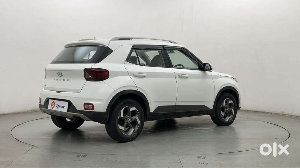 Maruti Suzuki Fronx Alpha 1.0l Turbo 6 At Dual Tone, 2019, Diesel