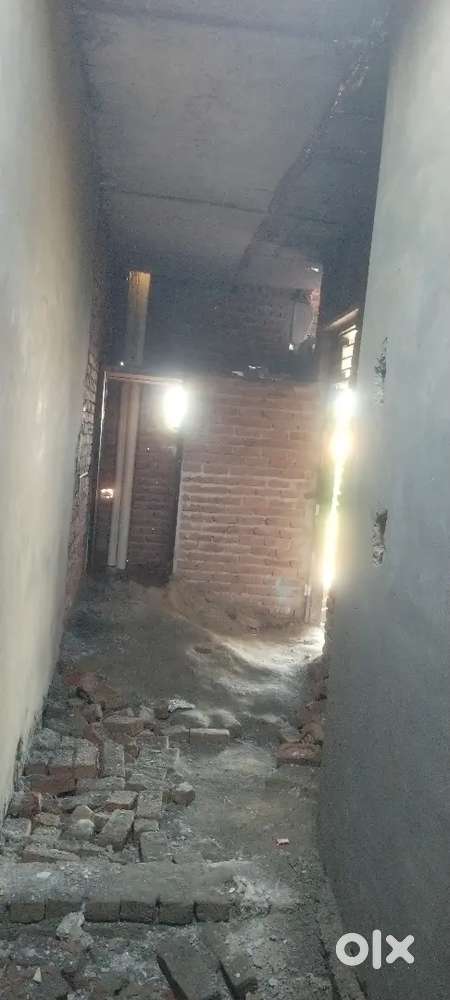 63 gaj me makan hai , 2bhk