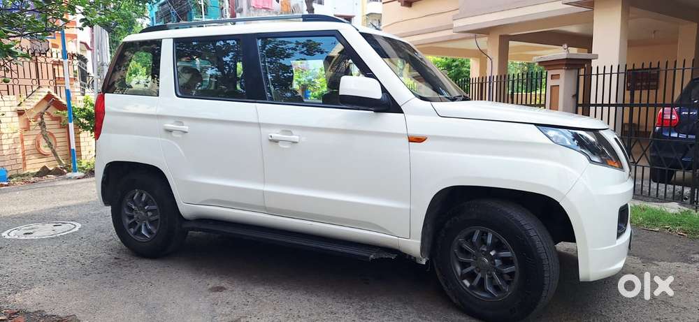 Mahindra Tuv 300 T10, 2019, Diesel