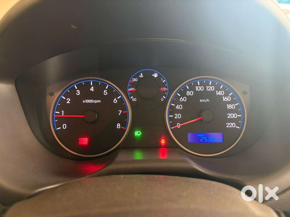 Hyundai I20 2011 Petrol 25000 Km Driven