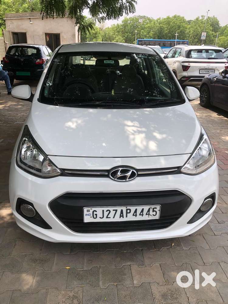 Hyundai Xcent, 2016, Petrol