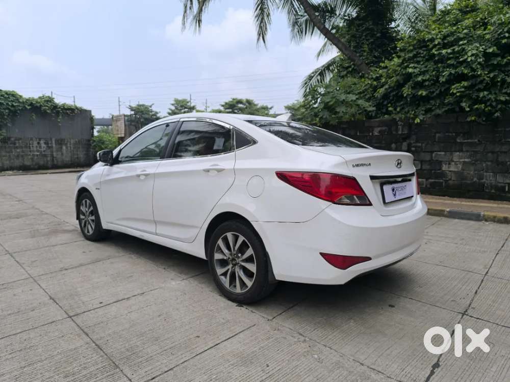 Hyundai Verna [ ] Fluidic 4s 1.6 Vtvt Sx At, 2016, Petrol