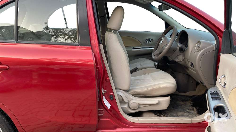 Nissan Micra Xv Cvt, 2016, Petrol
