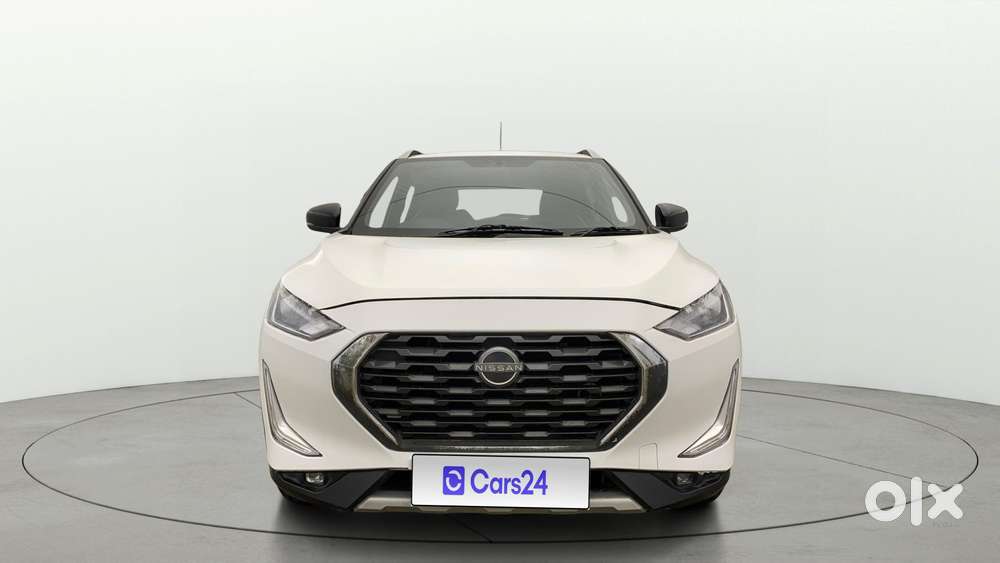 Nissan Magnite 1.0 Xv, 2022, Petrol