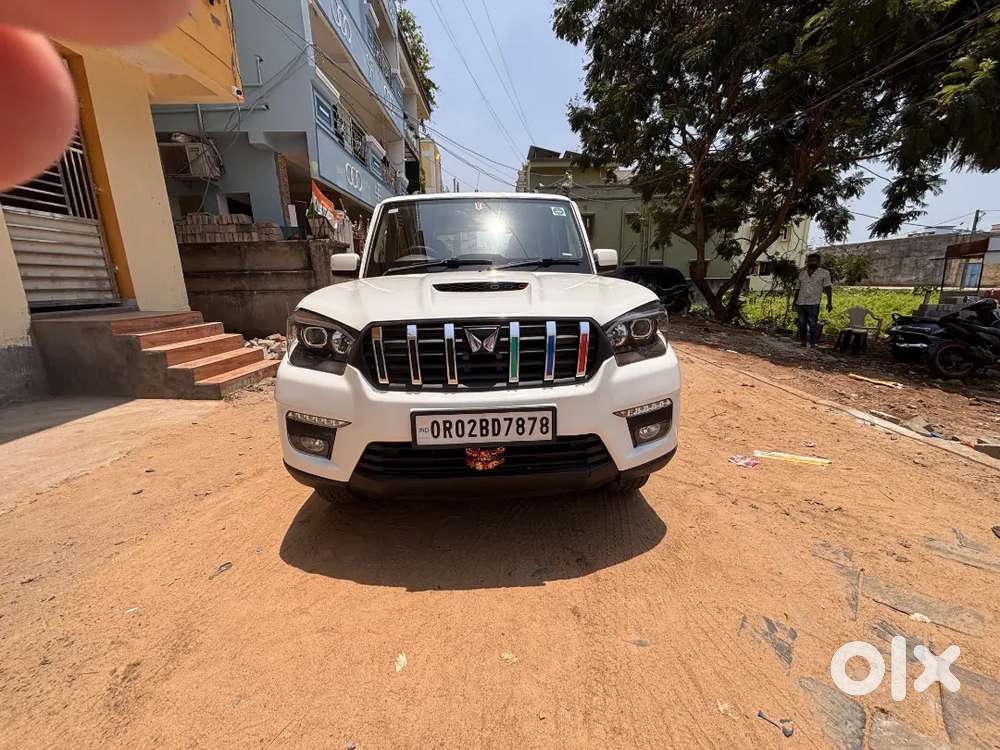 Mahindra Scorpio Classic 2010 Diesel 80000 Km Driven