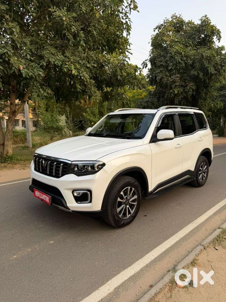 Mahindra Scorpio N Z8 Select Diesel At 2wd 7-seater, 2025, Diesel