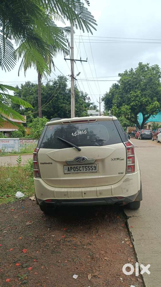 Mahindra Xuv500 W8, 2014