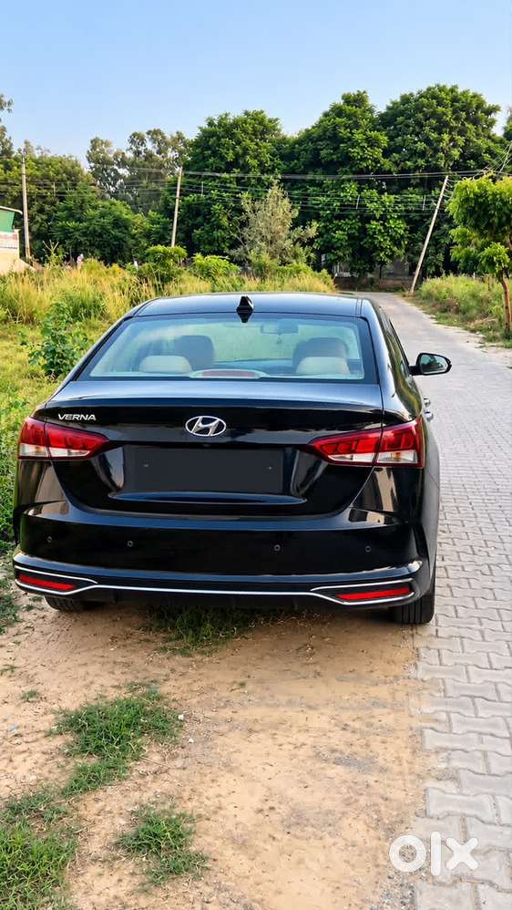 Hyundai Verna Petrol 2023