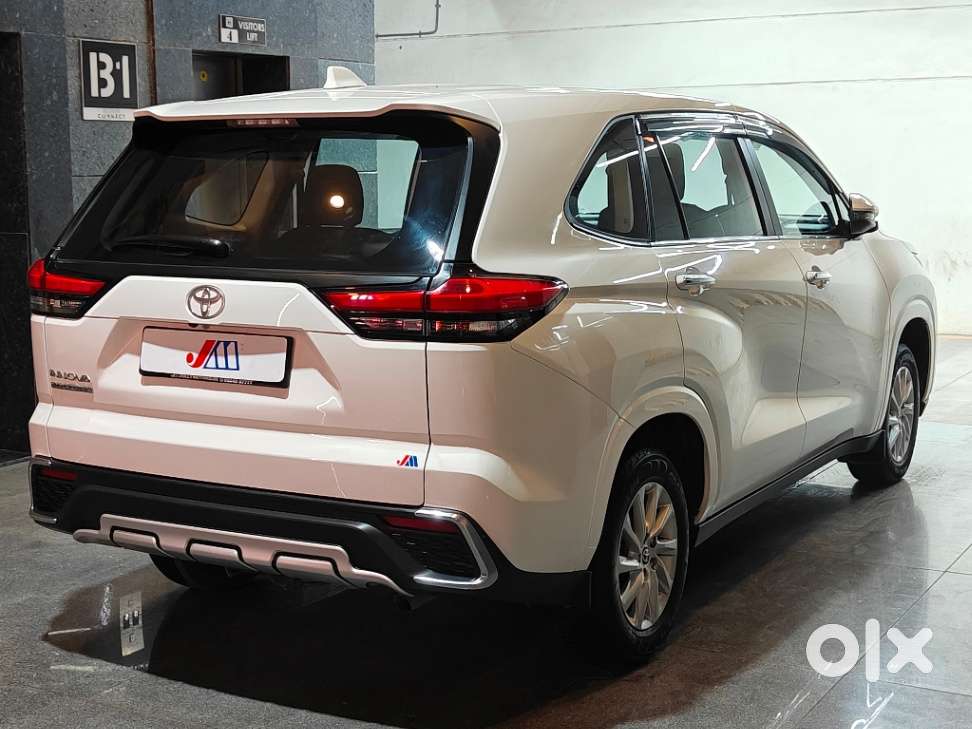 Toyota Innova Hycross 2.0 Gx 7 Str, 2023, Petrol
