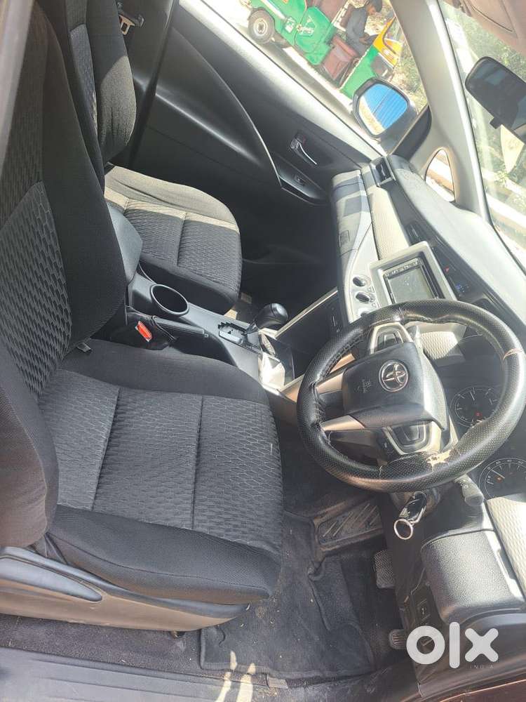 Toyota Innova Crysta 2.8 Gx At 7 Str, 2017, Diesel