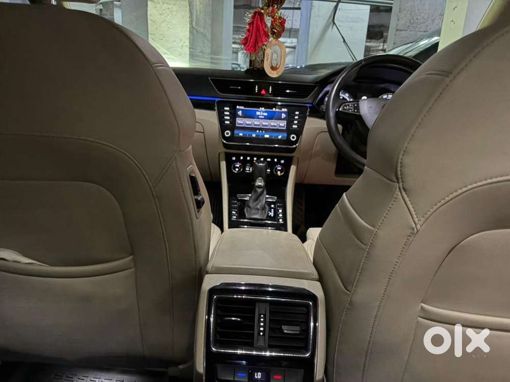 Skoda Superb Petrol 2020
