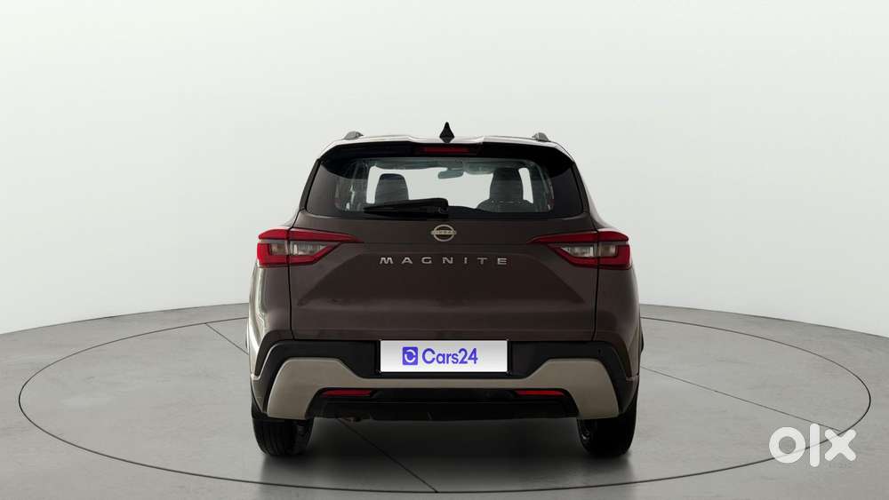Nissan Magnite 1.0 Xv, 2021, Petrol