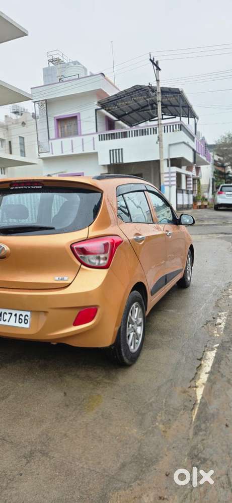 Hyundai Grand I10 Asta, 2016, Petrol