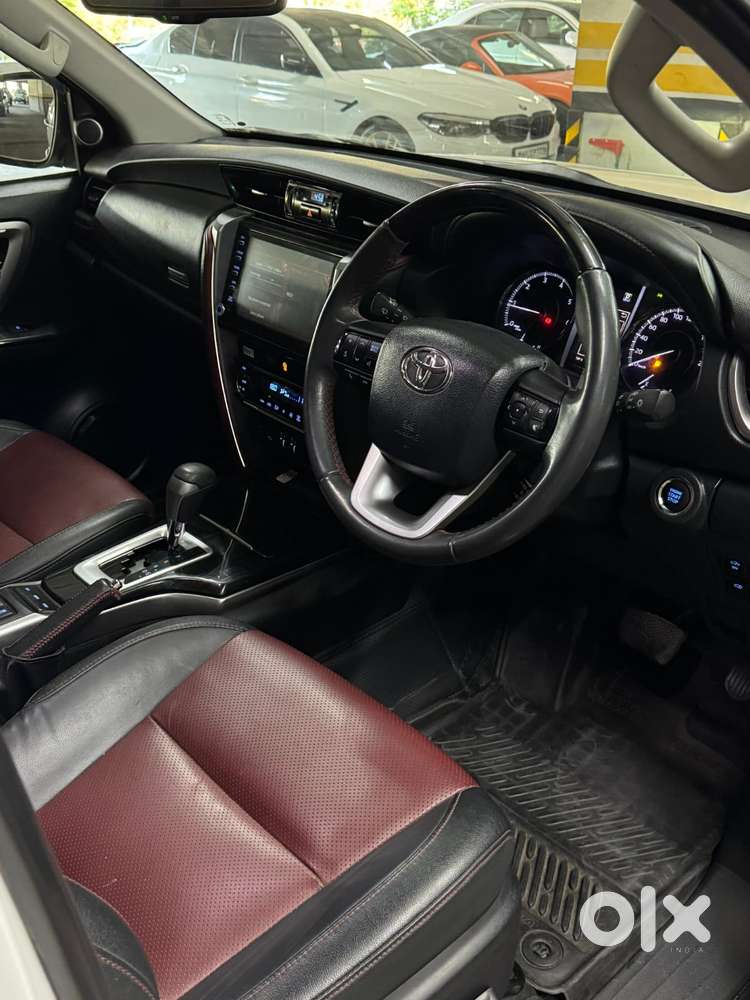 Toyota Fortuner Legender 4x2 At 2.8, 2024, Diesel