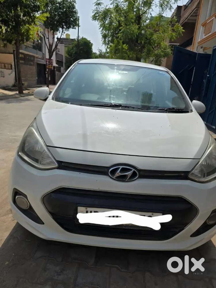 Hyundai Xcent 2017 Petrol Well Maintained