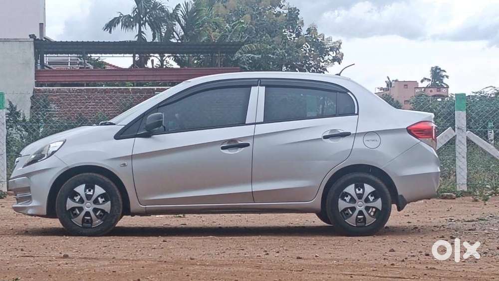 Honda Amaze, 2015, Petrol